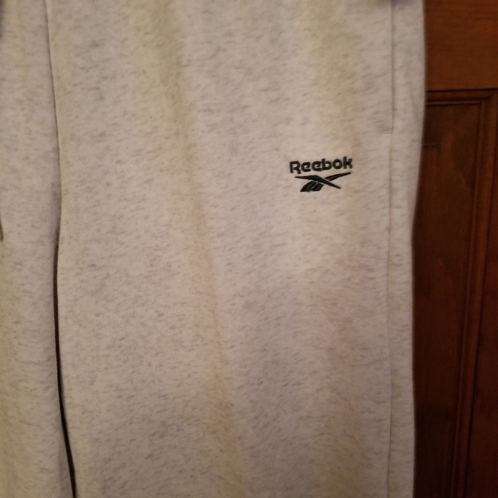 Reebok Gray Sweatsuit - Picture 4 of 8